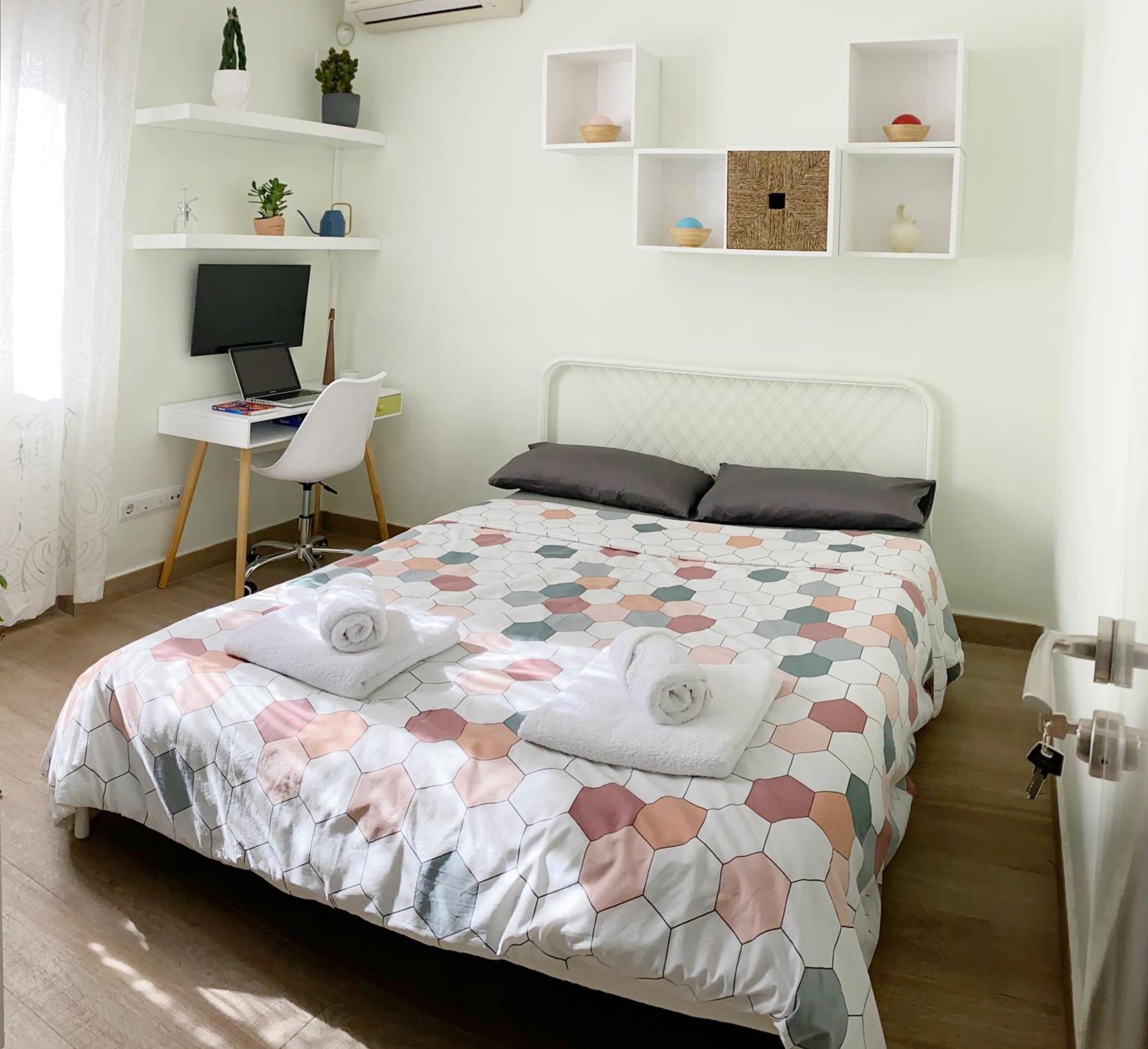 Comoda Habitacion Doble Cerca De Los Lugares Emblematicos De Madrid Exteriör bild
